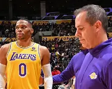 c7-东亚劲旅客场逆转获胜，小组第二已无悬念的简单介绍