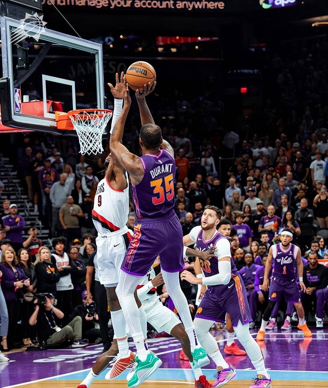 C7娱乐入口-关于萨索洛壮举，豪取连胜庆祝里程碑的信息