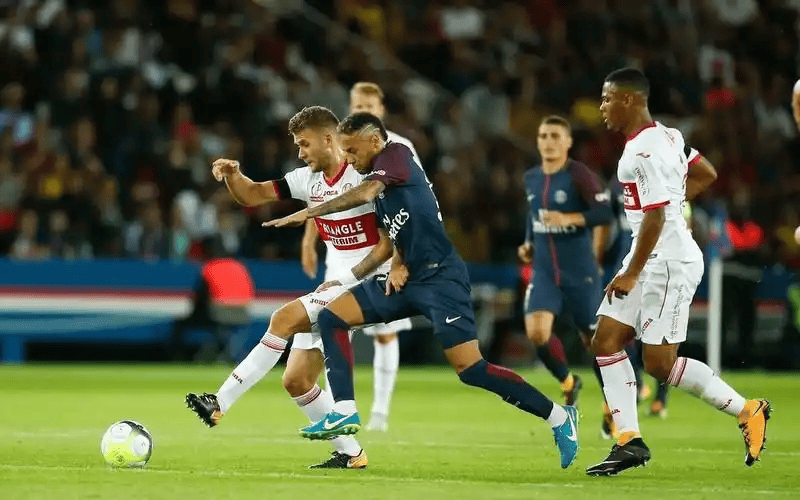 C7娱乐下载-雷恩小胜蒙彼利埃，法国联赛战况白热化的简单介绍